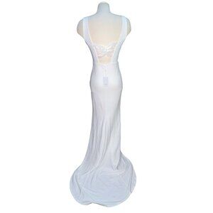 Lulus Open Bow Back Sleeveless Square Neck Maxi Wedding Dress with Train Sz Medi